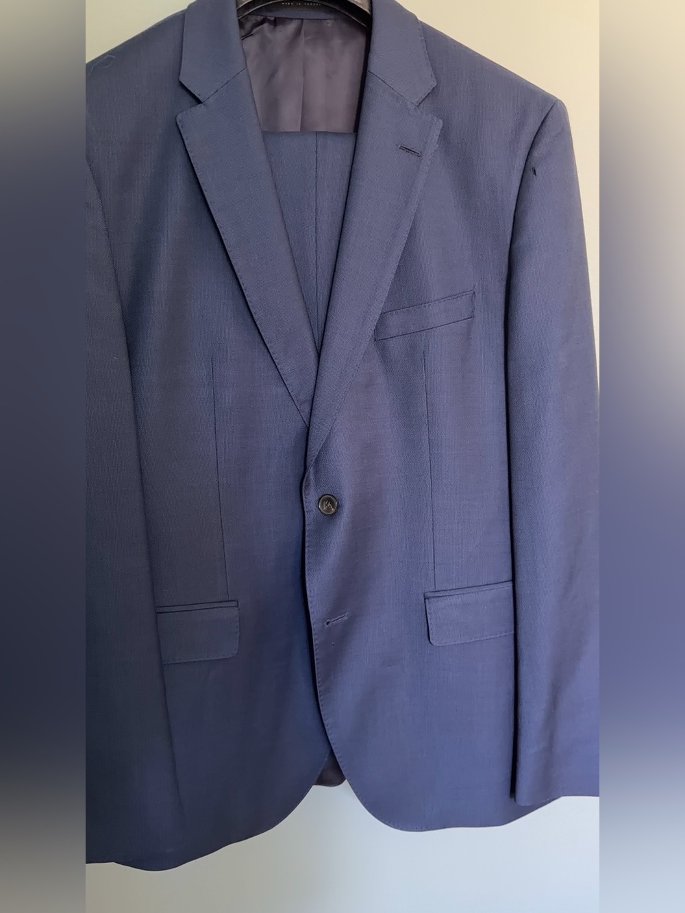 Boss Men's Navy Blue Suit 42R